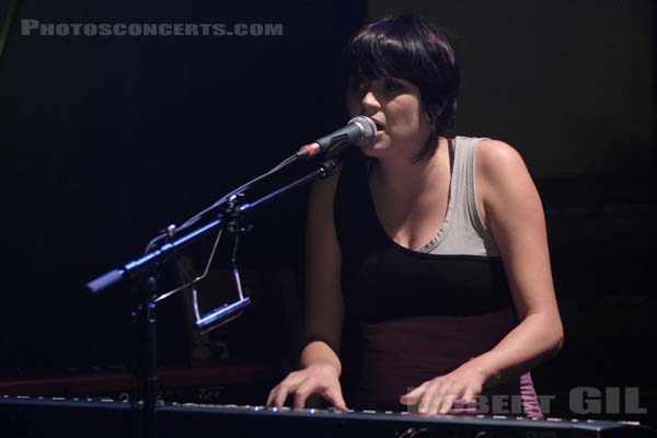 DEAR READER - 2009-02-19 - PARIS - La Maroquinerie - 